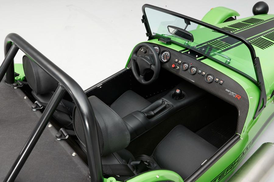 Интерьер Caterham Seven 275 R 2015 года  (WW) (фото 9 из 12)